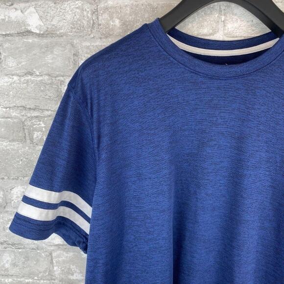 SALE Bundle of 2 Old Navy Athletic Workout Short Sleeve Tees Men's Size Large - Picture 7 of 10